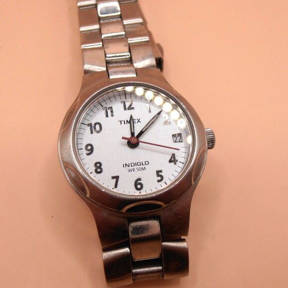 VTG Timex Womens Indiglo Stainless Steel Silver Tone Quartz Analog Watch AS IS - Picture 2 of 4